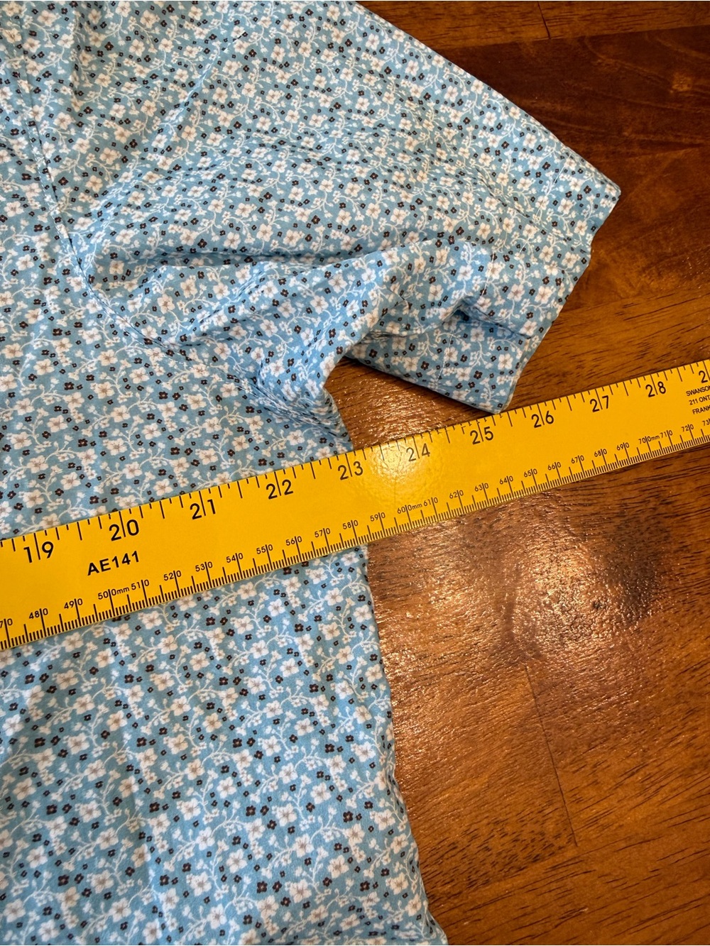Johnnie-O Walt Featherweight Button Up Shirt Blue Micro Floral Print Large - Picture 3 of 8